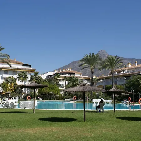 Dama De Noche Apartamento Marbella