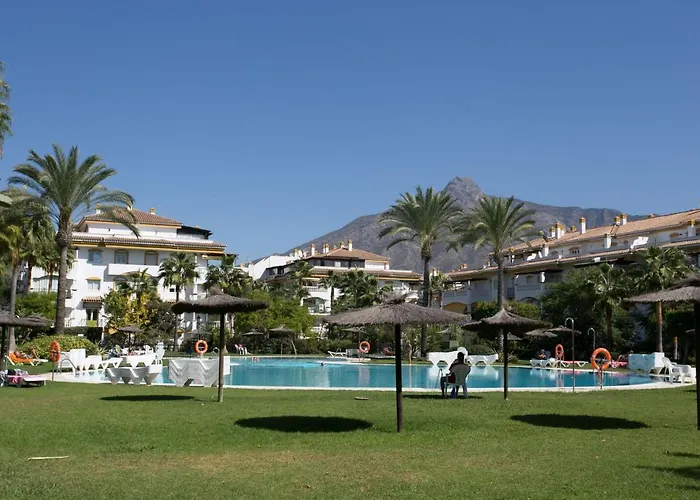 Dama De Noche Apartamento Marbella