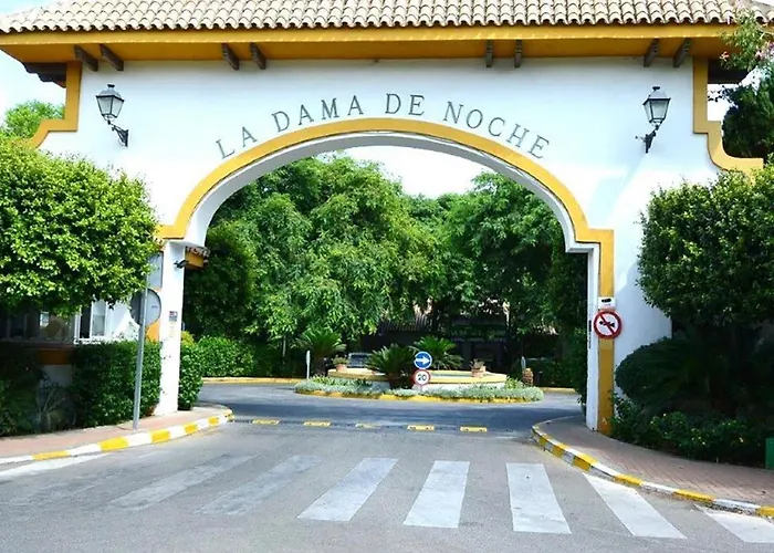 Dama De Noche * Marbella